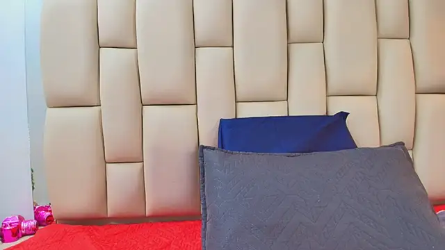 Snapshot of sweet_amye chatting on 12-17-25, 07:20 sweet amye online show from 12-17-25, 07:20