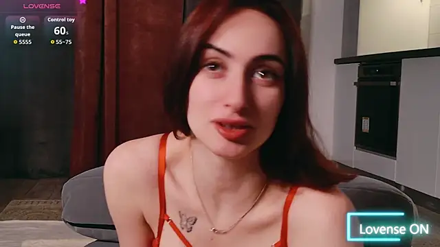 Snapshot of AuraPure chatting on 12-04-25, 08:06 AuraPure online show from 12-04-25, 08:06