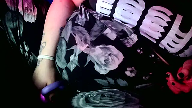 Snapshot of VanessaSpade chatting on 03-08-26, 05:39 VanessaSpade online show from 03-08-26, 05:39