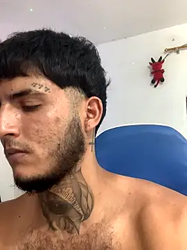 Snapshot of Lord_Luciferhot_Dirty666 chatting on 10-17-25, 10:01 Lord Luciferhot Dirty666 online show from 10-17-25, 10:01