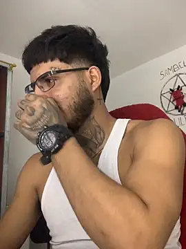 Snapshot of Lord_Luciferhot_Dirty666 chatting on 11-22-25, 10:31 Lord Luciferhot Dirty666 online show from 11-22-25, 10:31