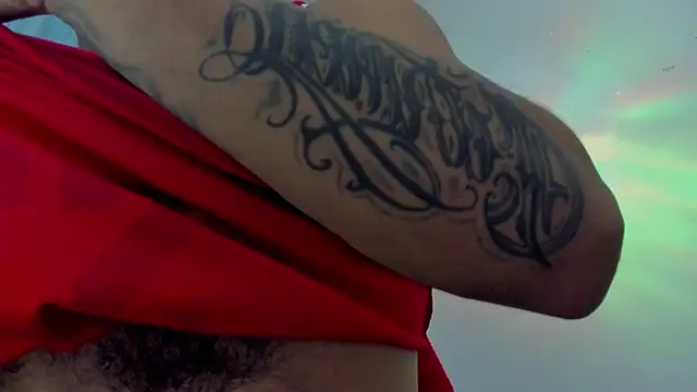 Snapshot of Lord_Luciferhot_Dirty666 chatting on 12-18-25, 08:37 Lord Luciferhot Dirty666 online show from 12-18-25, 08:37