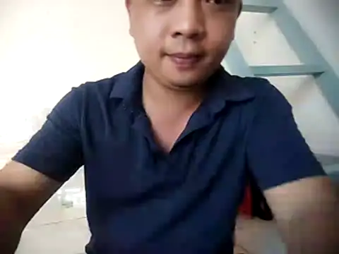 Snapshot of Boy_kuto77 chatting on 05-16-26, 04:09 Boy kuto77 online show from 05-16-26, 04:09