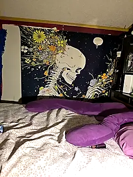 xXKnifeRiderXx online show from 09-26-25, 01:53