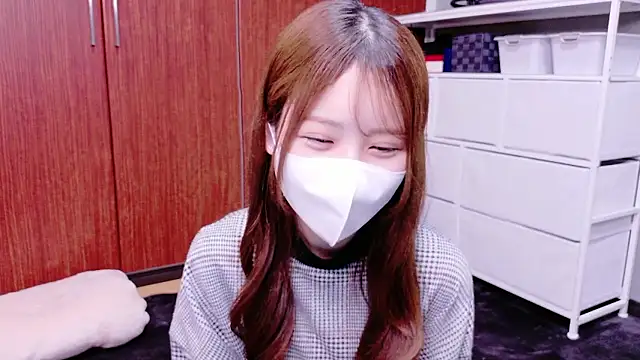 Snapshot of Ema_o0_chan chatting on 11-02-25, 06:16 Ema o0 chan online show from 11-02-25, 06:16