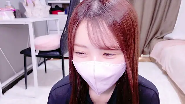 Snapshot of Ema_o0_chan chatting on 11-16-25, 05:46 Ema o0 chan online show from 11-16-25, 05:46