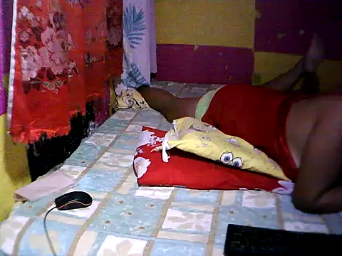 Snapshot of ImSoHorny4uxxx chatting on 10-12-25, 06:34 ImSoHorny4uxxx online show from 10-12-25, 06:34