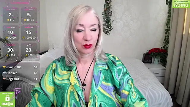 hunters woman online show from 04-14-26, 07:03