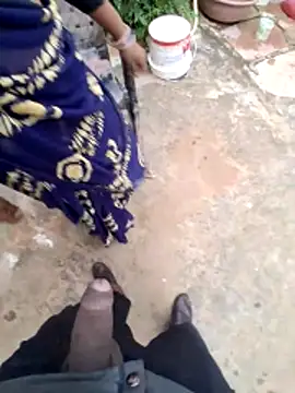 Snapshot of RAYI_Queen_3 chatting on 02-02-26, 12:04 RAYI Queen 3 online show from 02-02-26, 12:04