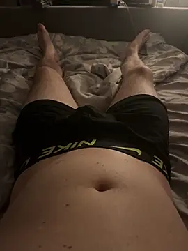 Snapshot of naughtycoupl98 chatting on 03-16-26, 12:17 naughtycoupl98 online show from 03-16-26, 12:17