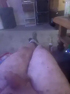 Snapshot of hunnor2722 chatting on 10-01-25, 10:21 hunnor2722 online show from 10-01-25, 10:21