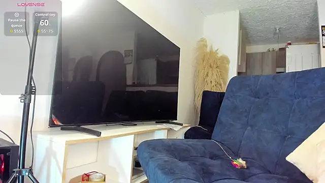 Snapshot of Steven_baby69 chatting on 12-18-25, 02:17 Steven baby69 online show from 12-18-25, 02:17