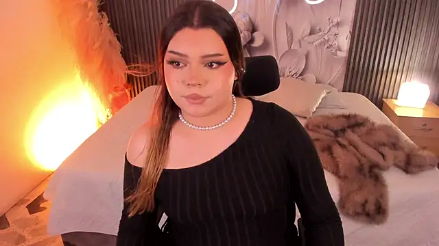 Snapshot of Maxxxine1 chatting on 03-08-26, 12:08 Maxxxine1 online show from 03-08-26, 12:08