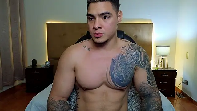 Snapshot of Steven_Velez chatting on 09-19-25, 12:45 Steven Velez online show from 09-19-25, 12:45