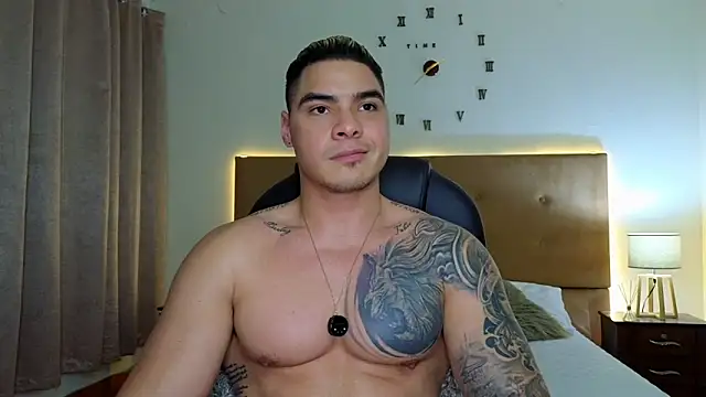 Snapshot of Steven_Velez chatting on 10-26-25, 12:27 Steven Velez online show from 10-26-25, 12:27