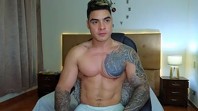 Steven Velez online show from 12-20-25, 06:42