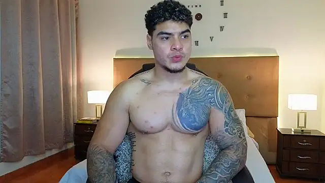 Snapshot of Steven_Velez chatting on 04-23-26, 01:29 Steven Velez online show from 04-23-26, 01:29