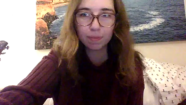 Snapshot of sweetsocalgirl chatting on 11-25-25, 02:33 sweetsocalgirl online show from 11-25-25, 02:33