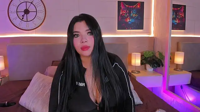 Snapshot of Meloddy_Rose chatting on 10-26-25, 10:47 Meloddy Rose online show from 10-26-25, 10:47