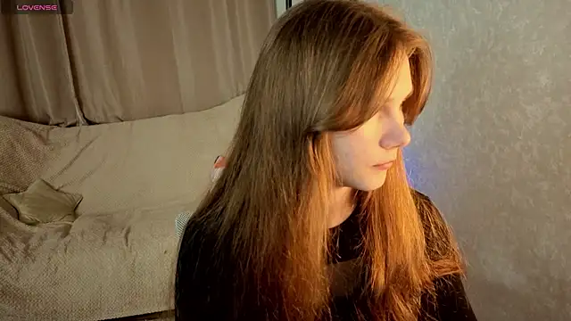 Snapshot of Nika_OMG chatting on 09-09-25, 06:40 Nika OMG online show from 09-09-25, 06:40