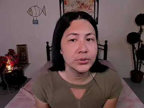 Snapshot of ChinAnderson chatting on 12-02-25, 12:16 ChinAnderson online show from 12-02-25, 12:16