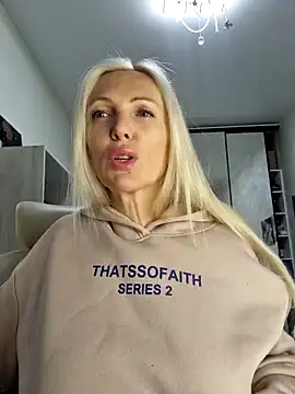 Monna online show from 11-01-25, 06:21