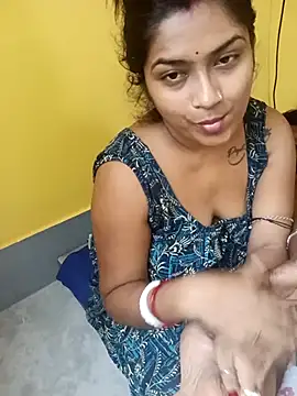 Snapshot of Naughty-Chaaya chatting on 09-19-25, 10:05 Naughty-Chaaya online show from 09-19-25, 10:05