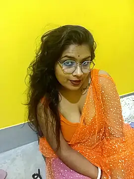 Snapshot of Naughty-Chaaya chatting on 09-23-25, 06:44 Naughty-Chaaya online show from 09-23-25, 06:44