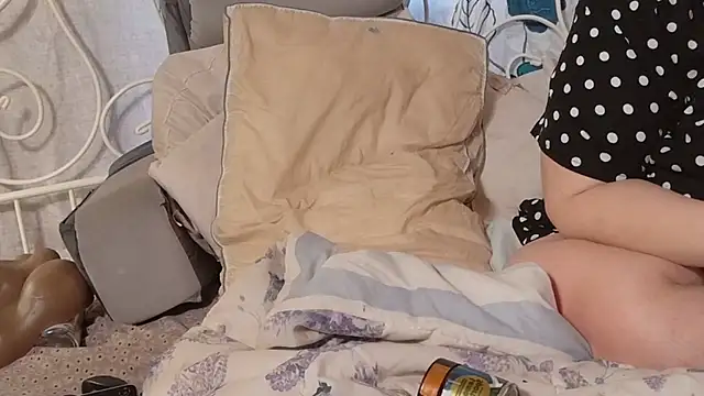 Snapshot of g0lden_are0las89 chatting on 02-04-26, 10:04 g0lden are0las89 online show from 02-04-26, 10:04