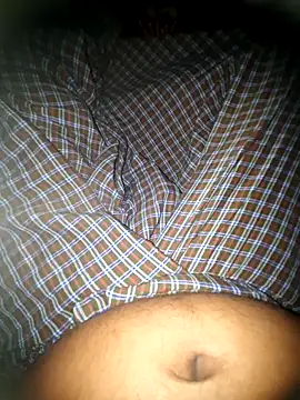 Snapshot of THANGAM2025 chatting on 02-14-26, 11:56 THANGAM2025 online show from 02-14-26, 11:56