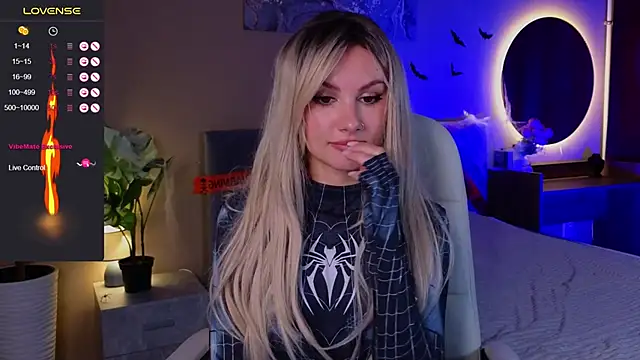 Ginger Jessy  online show from 10-29-25, 02:41