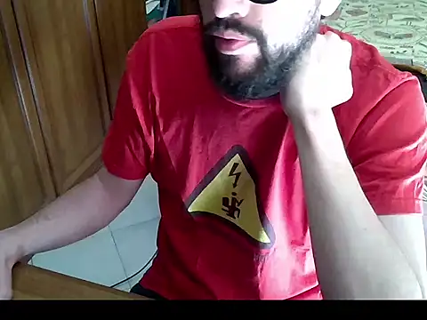 Snapshot of MisterX_99 chatting on 10-10-25, 11:31 MisterX 99 online show from 10-10-25, 11:31