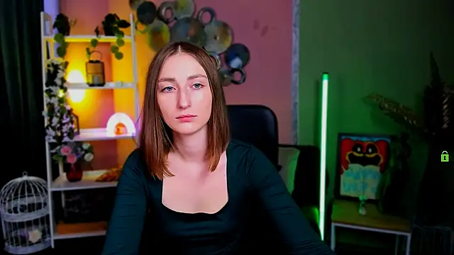 Snapshot of eva_smiith_ chatting on 10-01-25, 05:46 eva smiith online show from 10-01-25, 05:46