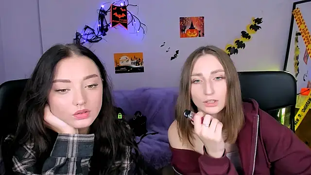 Snapshot of eva_smiith_ chatting on 10-20-25, 12:16 eva smiith online show from 10-20-25, 12:16