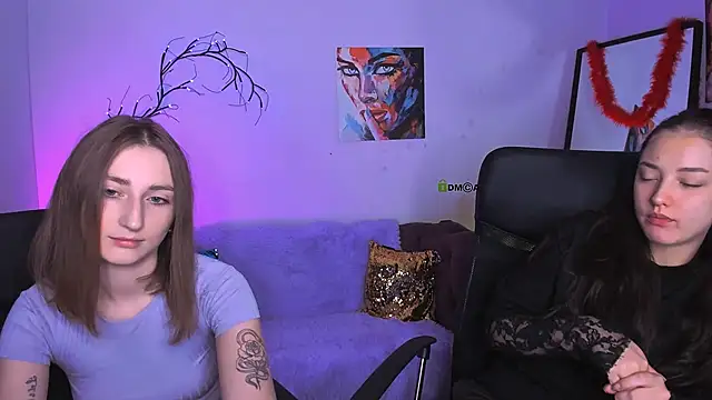 Snapshot of eva_smiith_ chatting on 11-12-25, 06:58 eva smiith online show from 11-12-25, 06:58