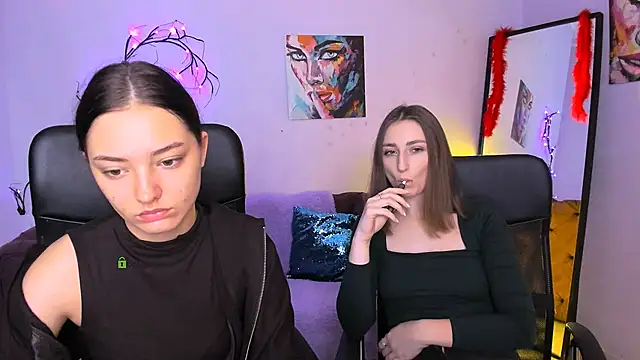 Snapshot of eva_smiith_ chatting on 11-20-25, 06:46 eva smiith online show from 11-20-25, 06:46