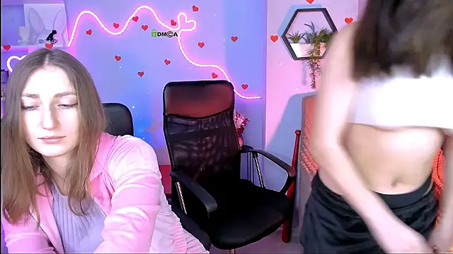 Snapshot of eva_smiith_ chatting on 02-18-26, 06:53 eva smiith online show from 02-18-26, 06:53