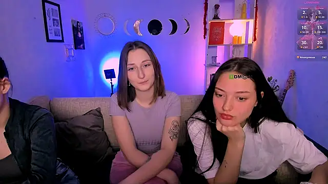 eva smiith  online show from 04-30-26, 05:47