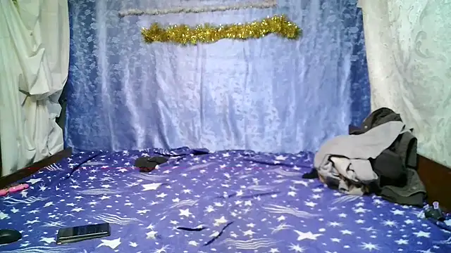 Snapshot of evavip8 chatting on 12-22-25, 02:36 evavip8 online show from 12-22-25, 02:36