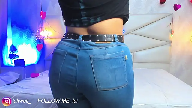 Snapshot of lulukawai16 chatting on 02-18-26, 07:10 lulukawai16 online show from 02-18-26, 07:10