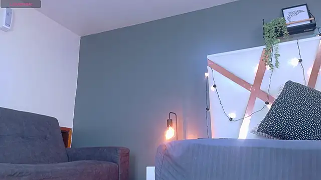 RiriiBrunette   online show from 02-16-26, 07:43