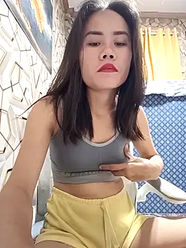 Snapshot of sexhot_22 chatting on 10-28-25, 01:42 sexhot 22 online show from 10-28-25, 01:42