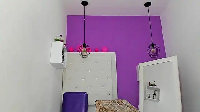 Snapshot of Horny_ebonys chatting on 03-08-26, 02:04 Horny ebonys online show from 03-08-26, 02:04