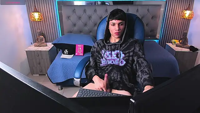 Snapshot of SamBlack_ chatting on 02-16-26, 12:34 SamBlack online show from 02-16-26, 12:34