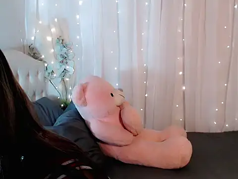 Snapshot of Iyotakody chatting on 09-25-25, 11:30 Iyotakody online show from 09-25-25, 11:30