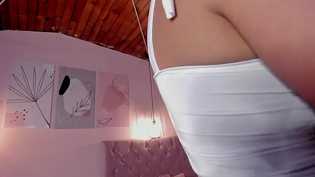 Snapshot of ATENA_JB chatting on 10-04-25, 10:19 ATENA JB online show from 10-04-25, 10:19