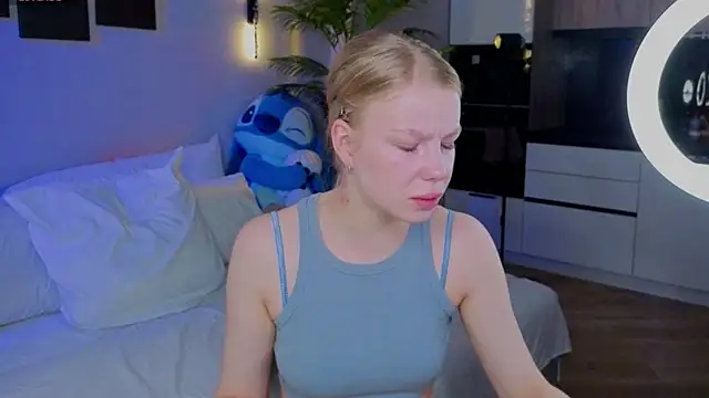 emilyshepar d online show from 05-06-26, 02:19