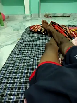 RAYI Queen 4 online show from 02-14-26, 03:31