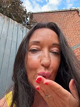 Kinky-CarlaXX online show from 05-31-26, 02:13