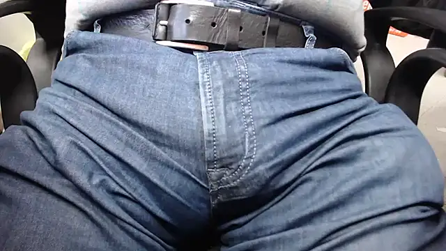 Snapshot of OldGermanMan chatting on 03-22-26, 05:16 OldGermanMan online show from 03-22-26, 05:16